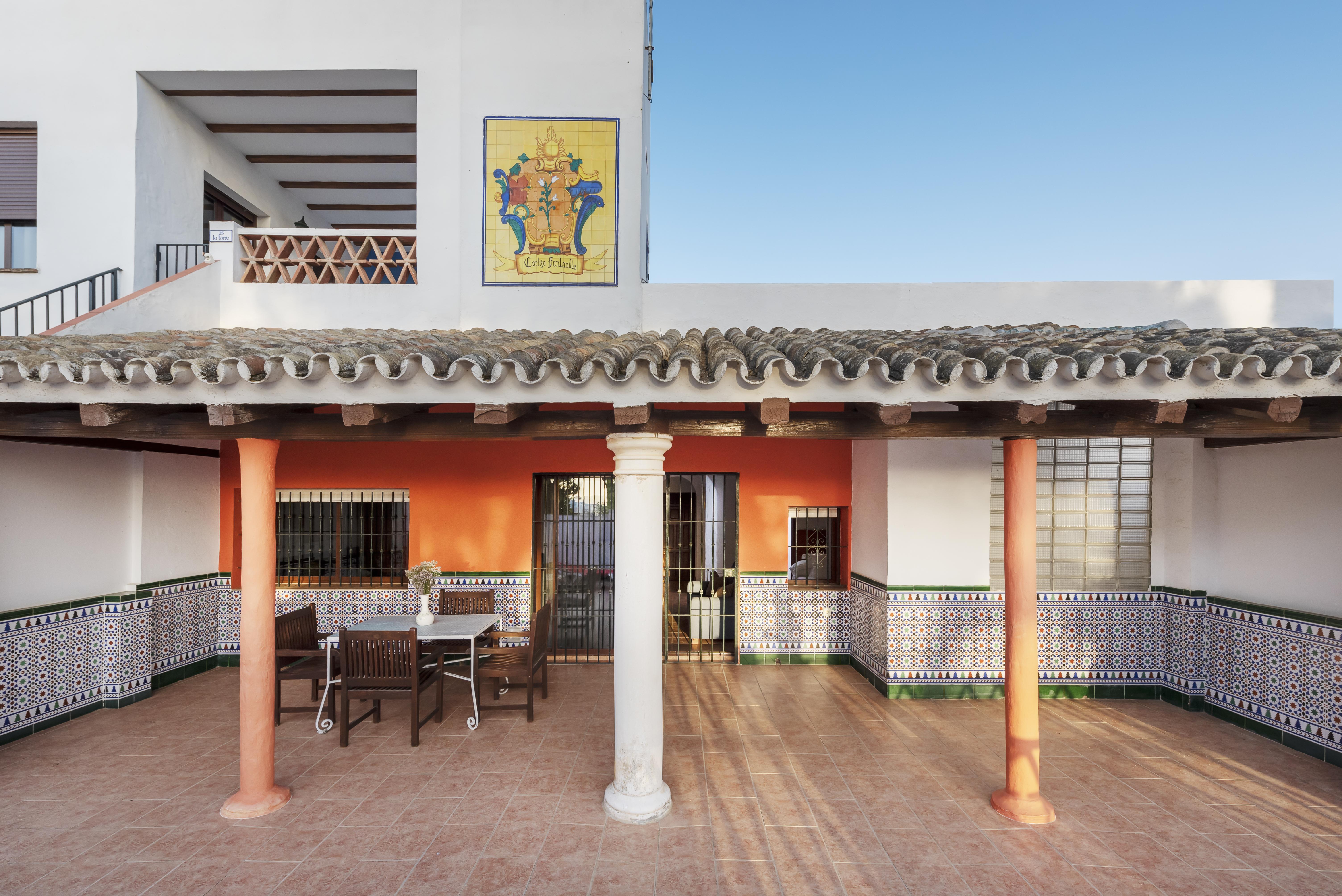 Suites Cortijo Fontanilla โกนิล เด ลาฟรอนเตรา ภายนอก รูปภาพ