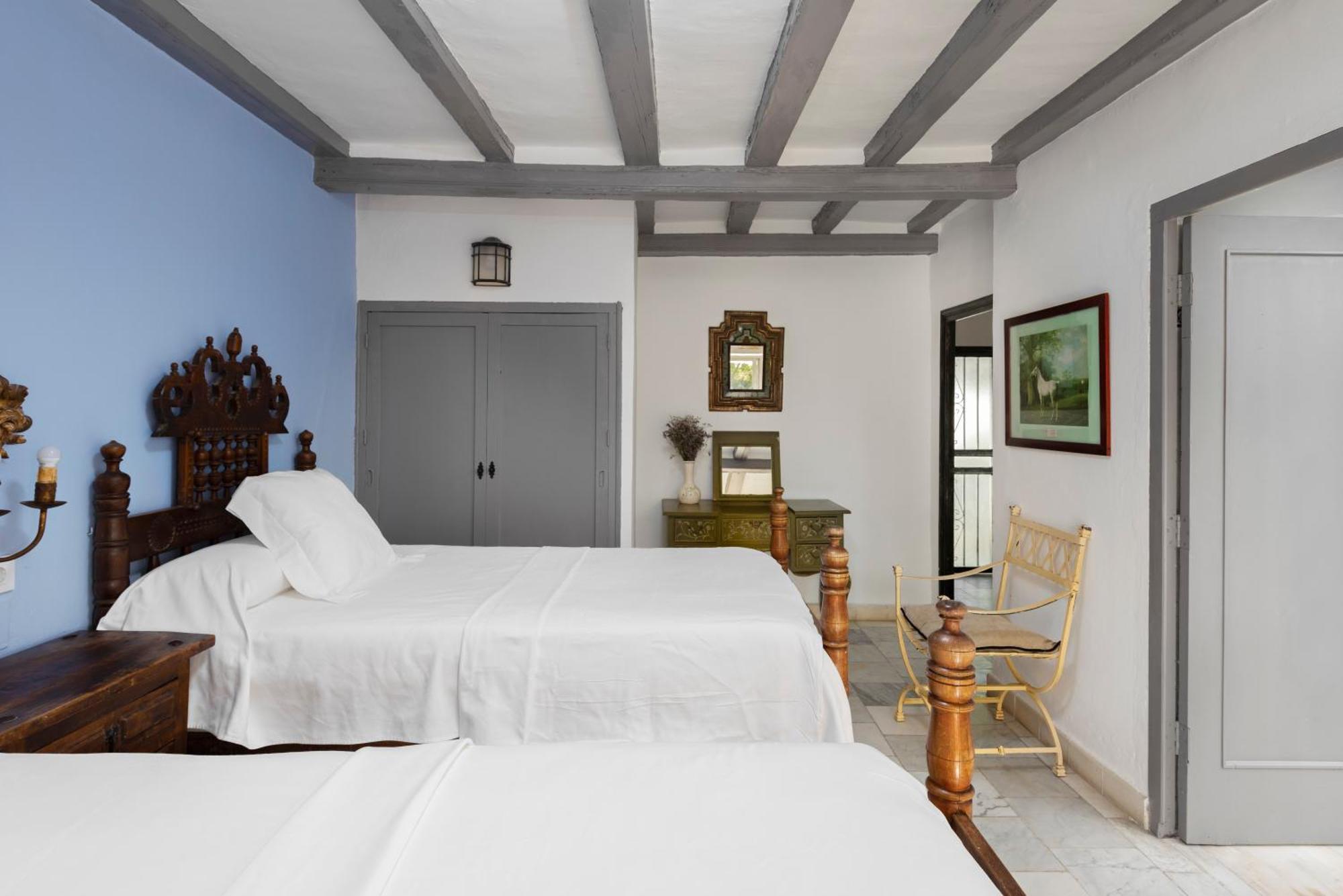 Suites Cortijo Fontanilla โกนิล เด ลาฟรอนเตรา ภายนอก รูปภาพ