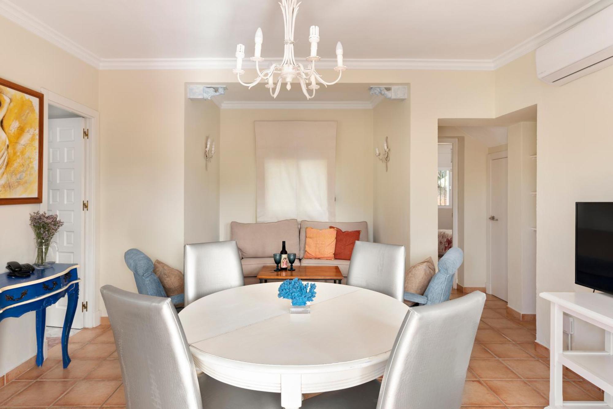 Suites Cortijo Fontanilla โกนิล เด ลาฟรอนเตรา ภายนอก รูปภาพ