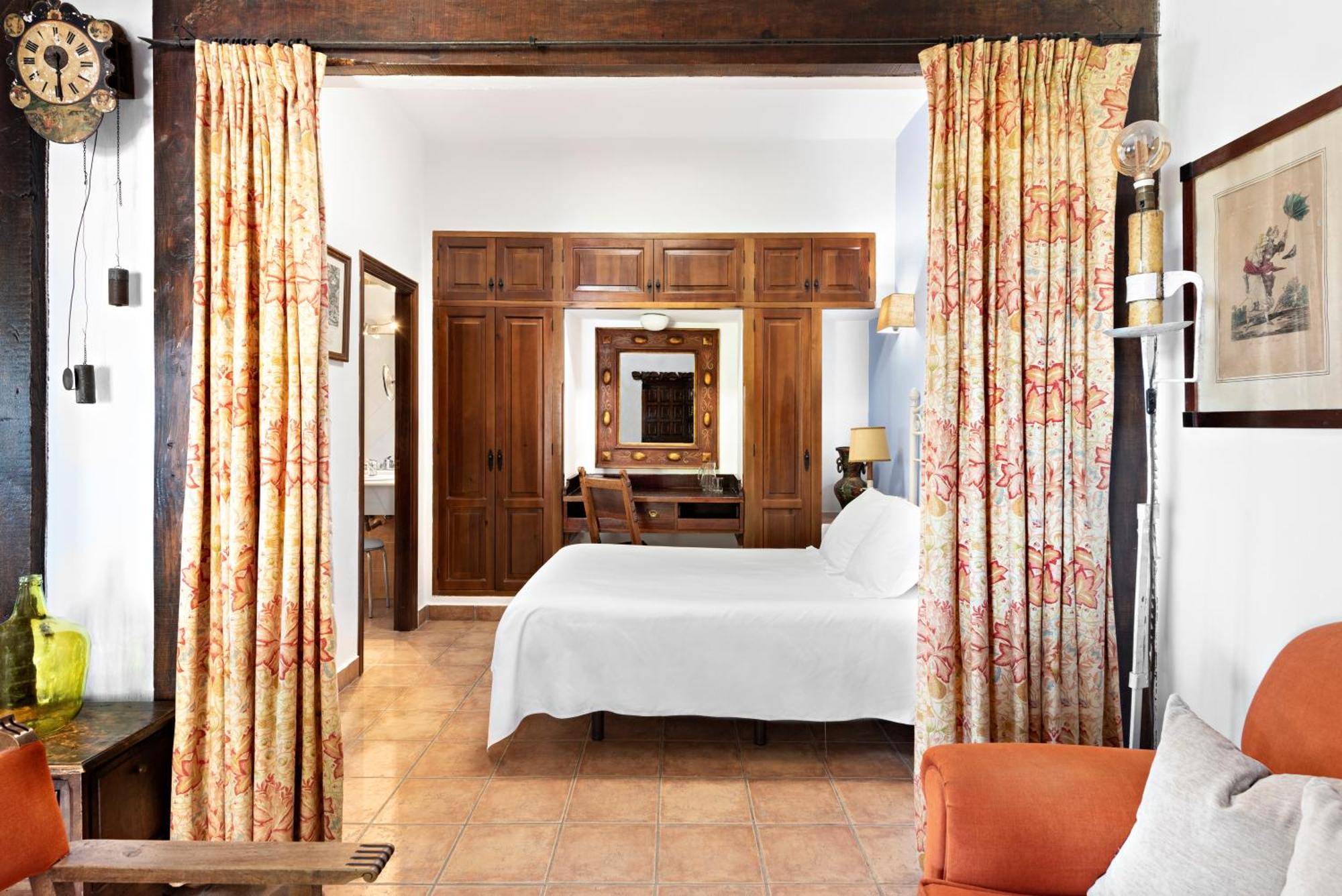 Suites Cortijo Fontanilla โกนิล เด ลาฟรอนเตรา ภายนอก รูปภาพ