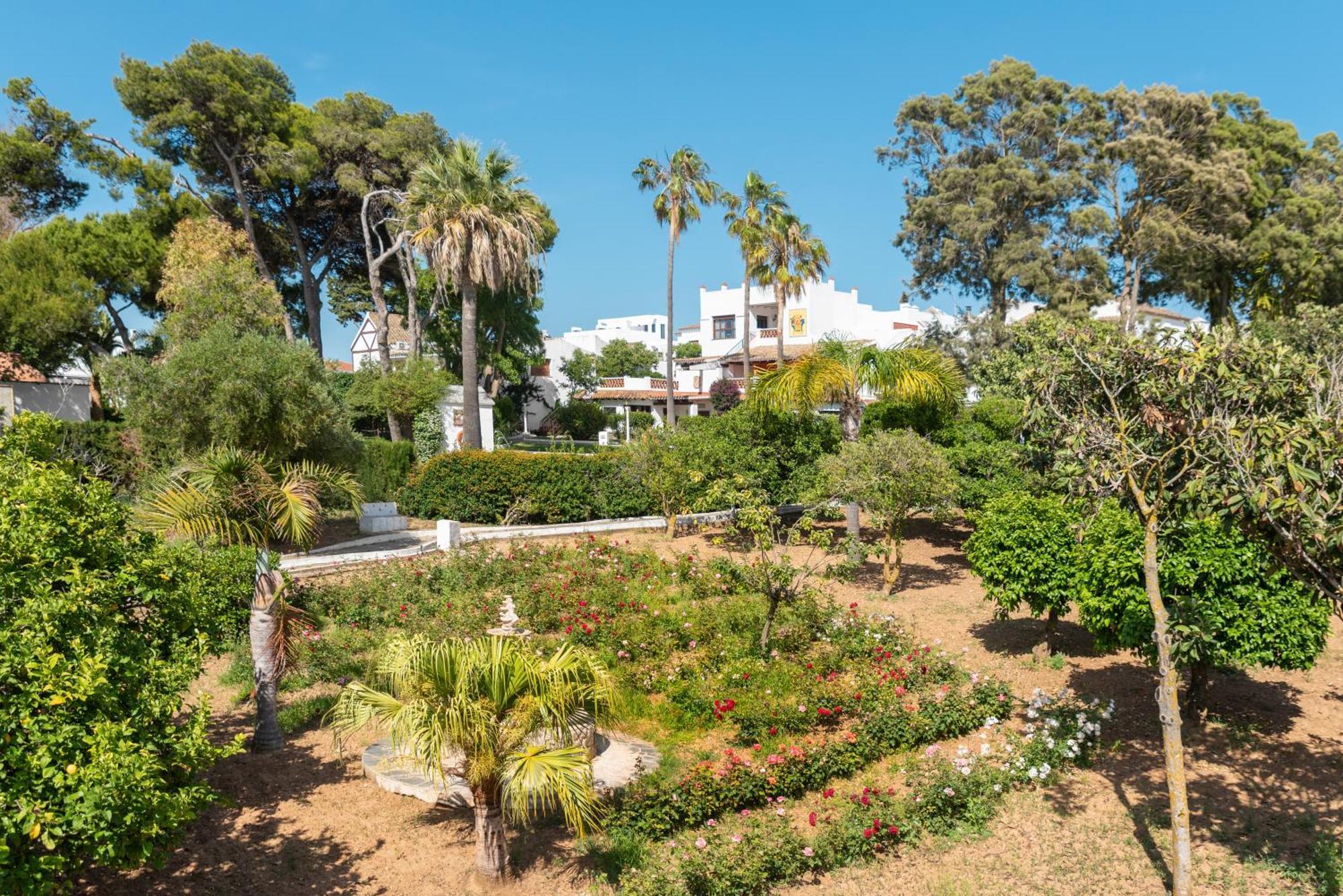 Suites Cortijo Fontanilla โกนิล เด ลาฟรอนเตรา ภายนอก รูปภาพ