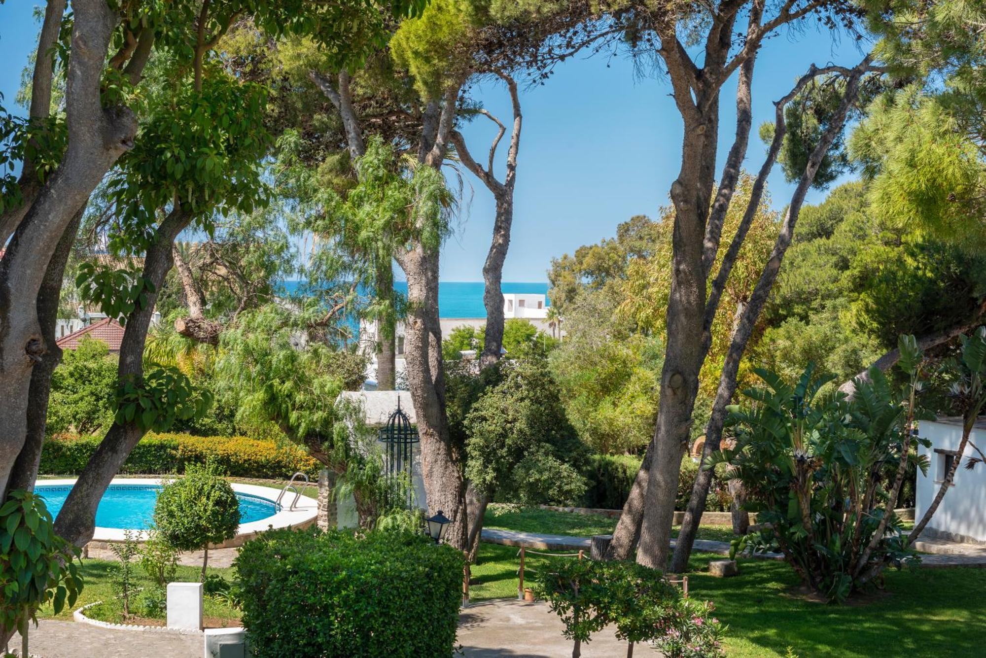 Suites Cortijo Fontanilla โกนิล เด ลาฟรอนเตรา ภายนอก รูปภาพ
