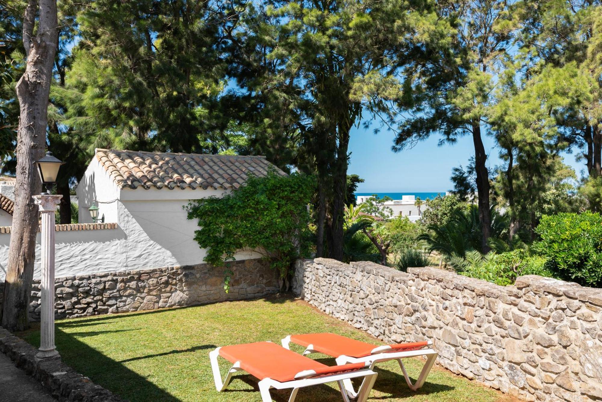 Suites Cortijo Fontanilla โกนิล เด ลาฟรอนเตรา ภายนอก รูปภาพ
